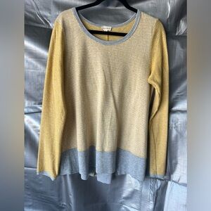 Like new Hem & Thread sweater